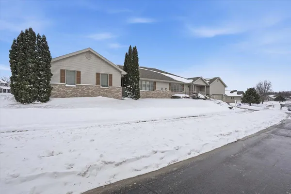 $395,000 | 375 Alpine Parkway, Oregon, WI 53575