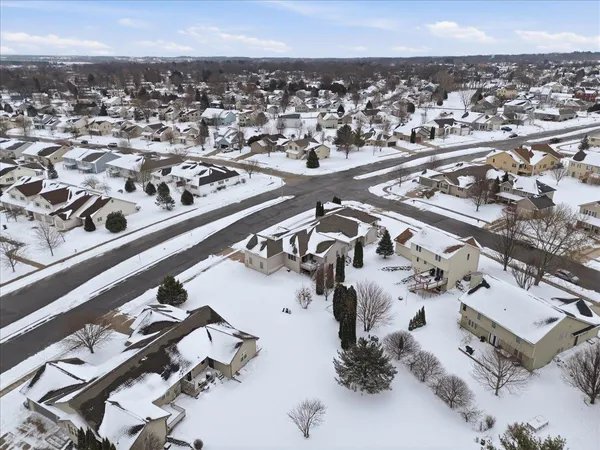 $395,000 | 375 Alpine Parkway, Oregon, WI 53575
