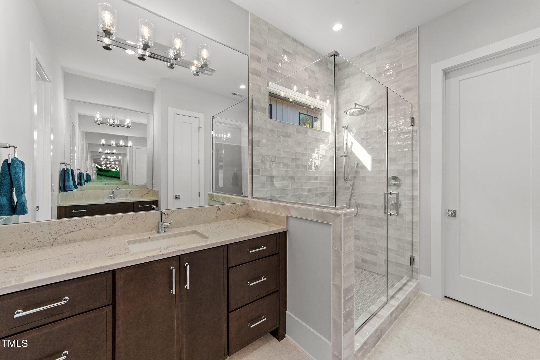 2313 Turners Alley Raleigh, NC 27607 - Photo 20 of 41 32-web-or-mls-VB4A1590