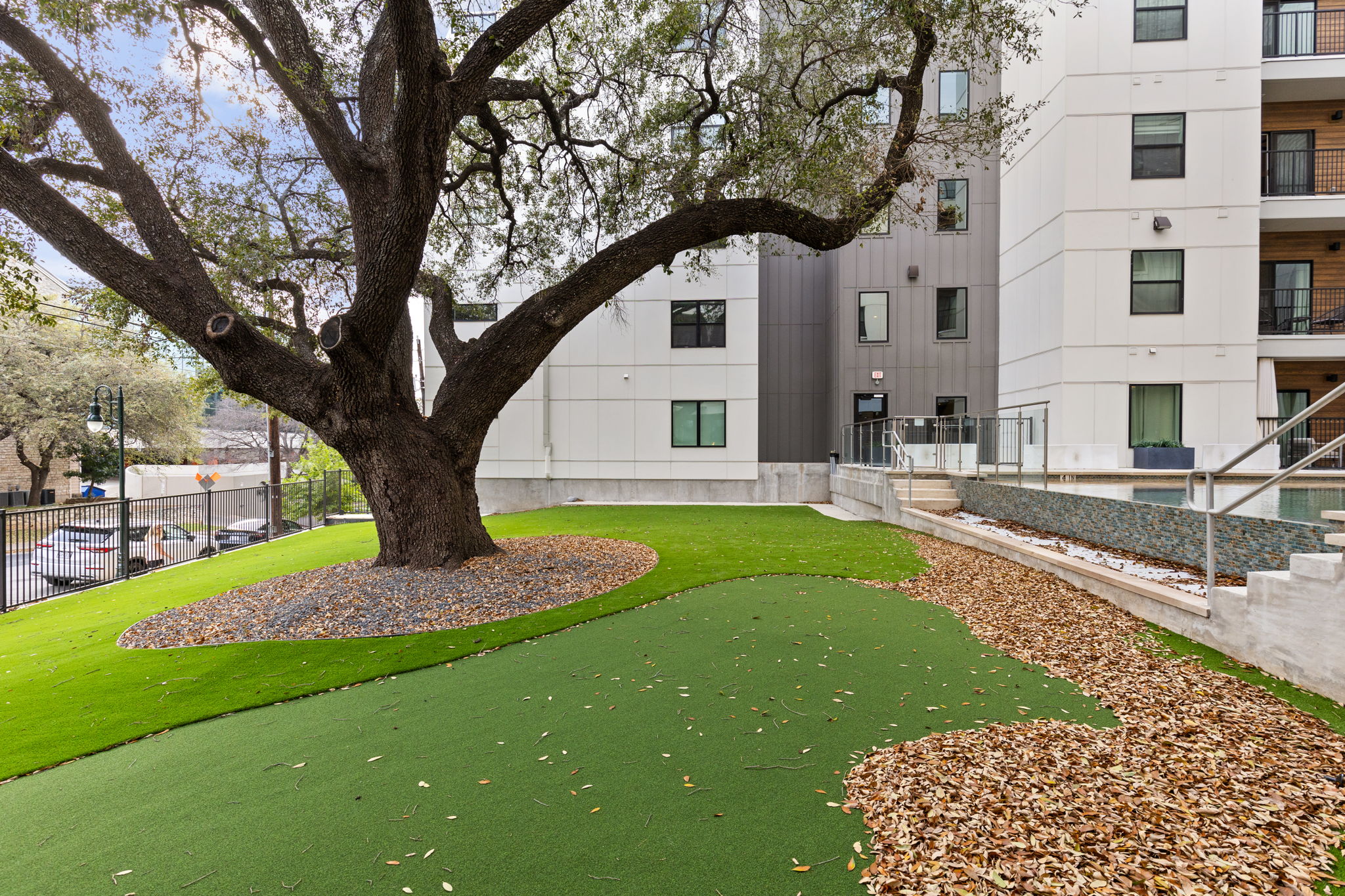 2500 Longview Street, Unit 405 Austin, TX 78705 - Photo 25 of 28 View of community