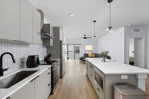 $495,000 | 2500 Longview Street, Unit 405, Austin, TX 78705