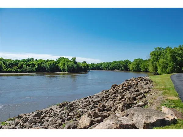 $3,500 | 1931 Balsam Drive, Carver, MN 55315