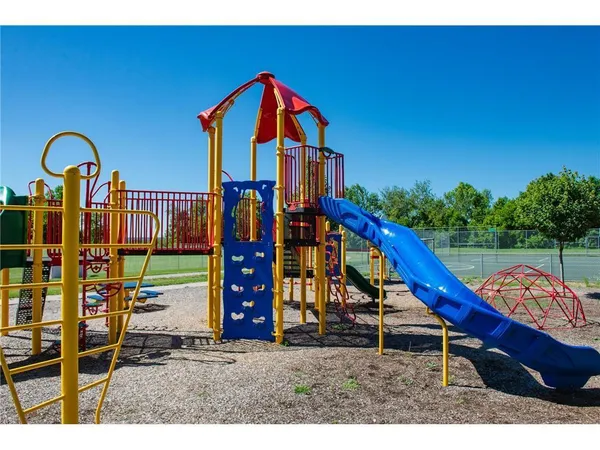 $3,500 | 1931 Balsam Drive, Carver, MN 55315