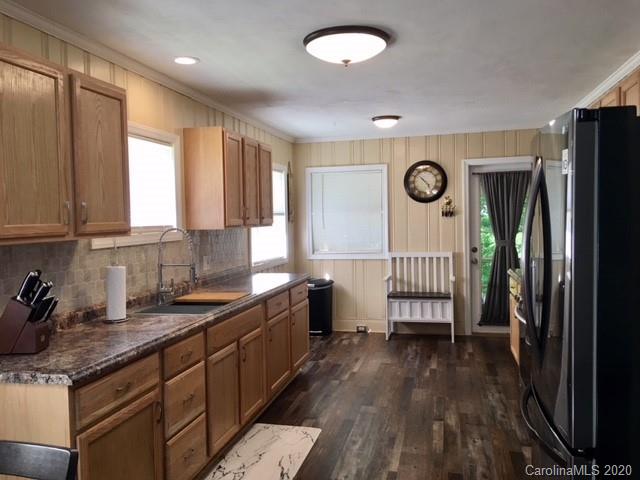 176 Freeman Street Rutherfordton, NC 28139 - Photo 5 of 43