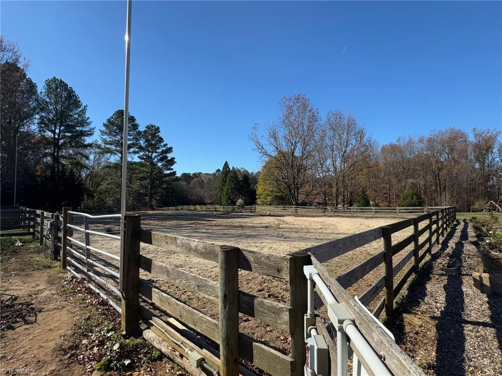 5208 Saddle Brook Road Oak Ridge, NC 27310 - Photo 14 of 50 Gallery Image 14