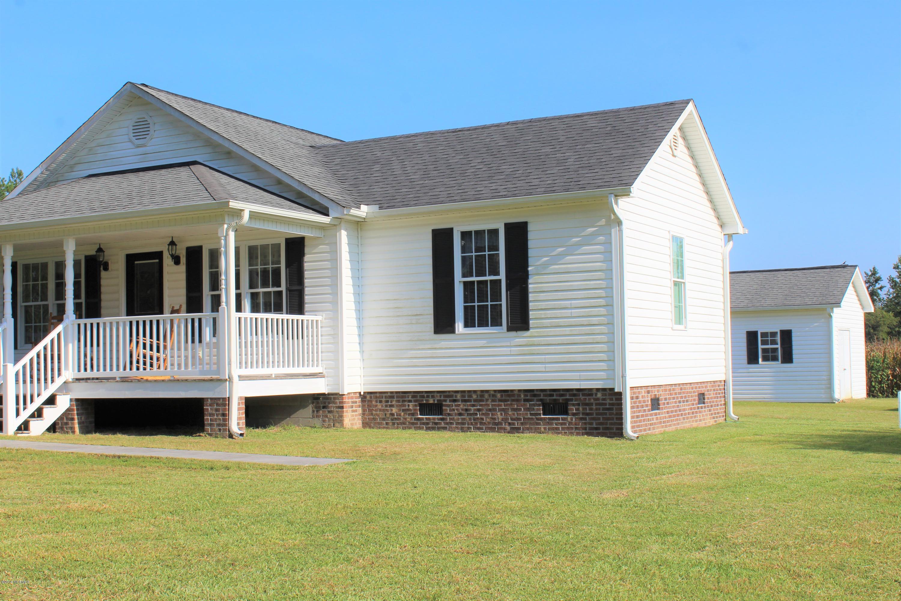 6668 Funston Road Southeast Winnabow, NC 28479 - Photo 5 of 22 side view