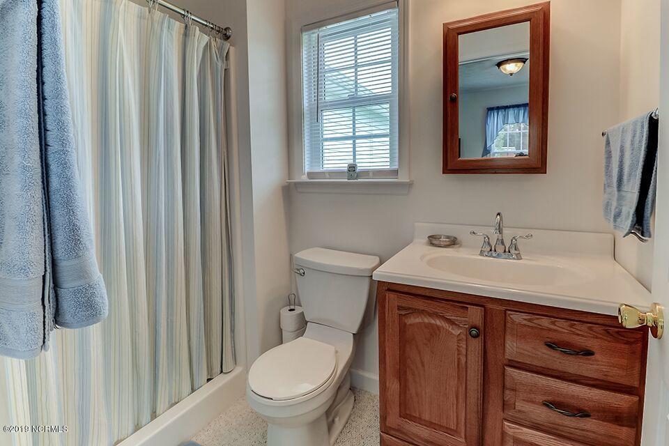 6668 Funston Road Southeast Winnabow, NC 28479 - Photo 8 of 22 bath