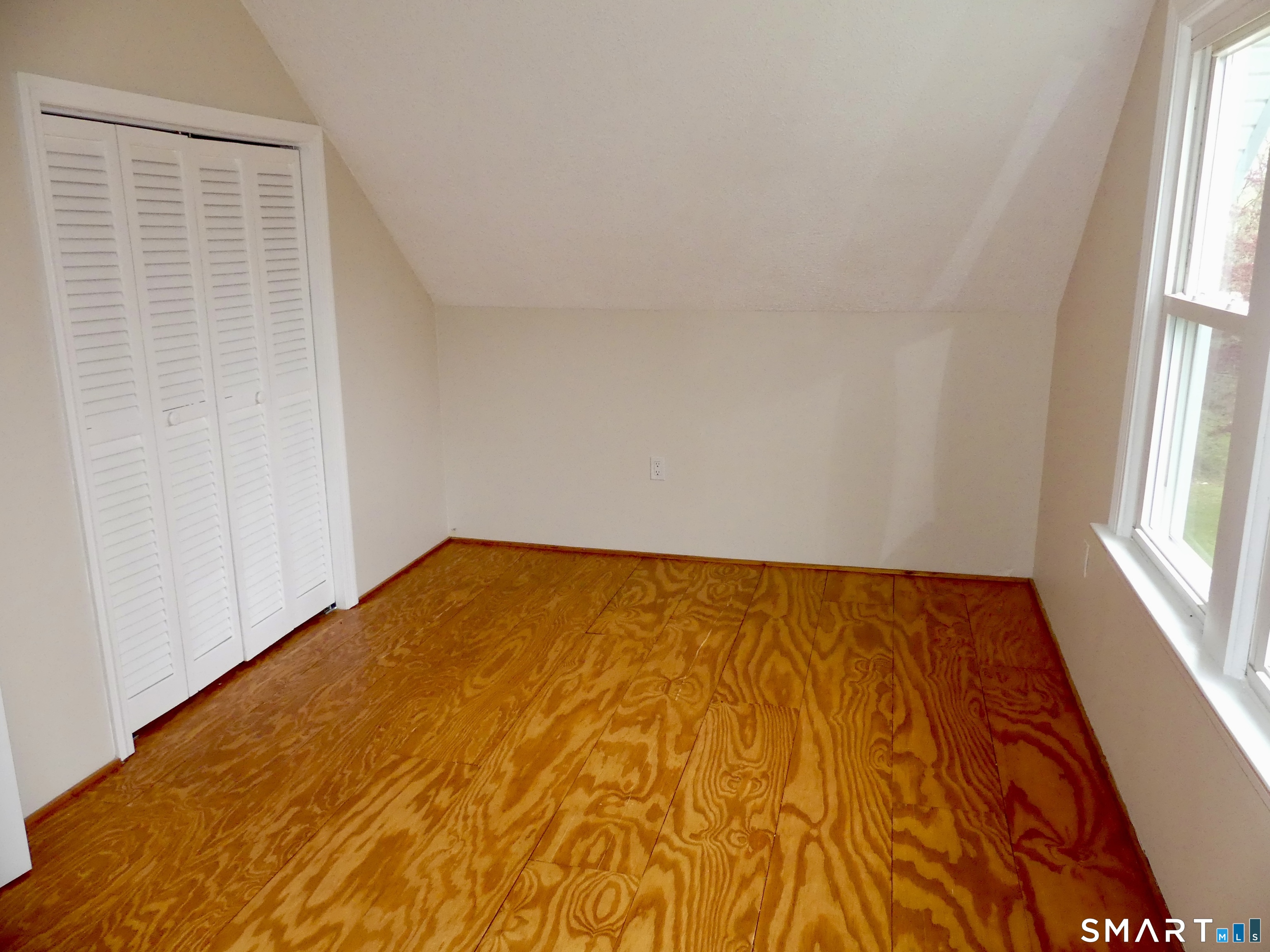 21 Winthrop Road Chester, CT 06412 - Photo 15 of 18