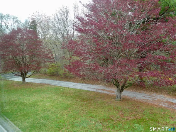 $2,400 | 21 Winthrop Road, Chester, CT 06412