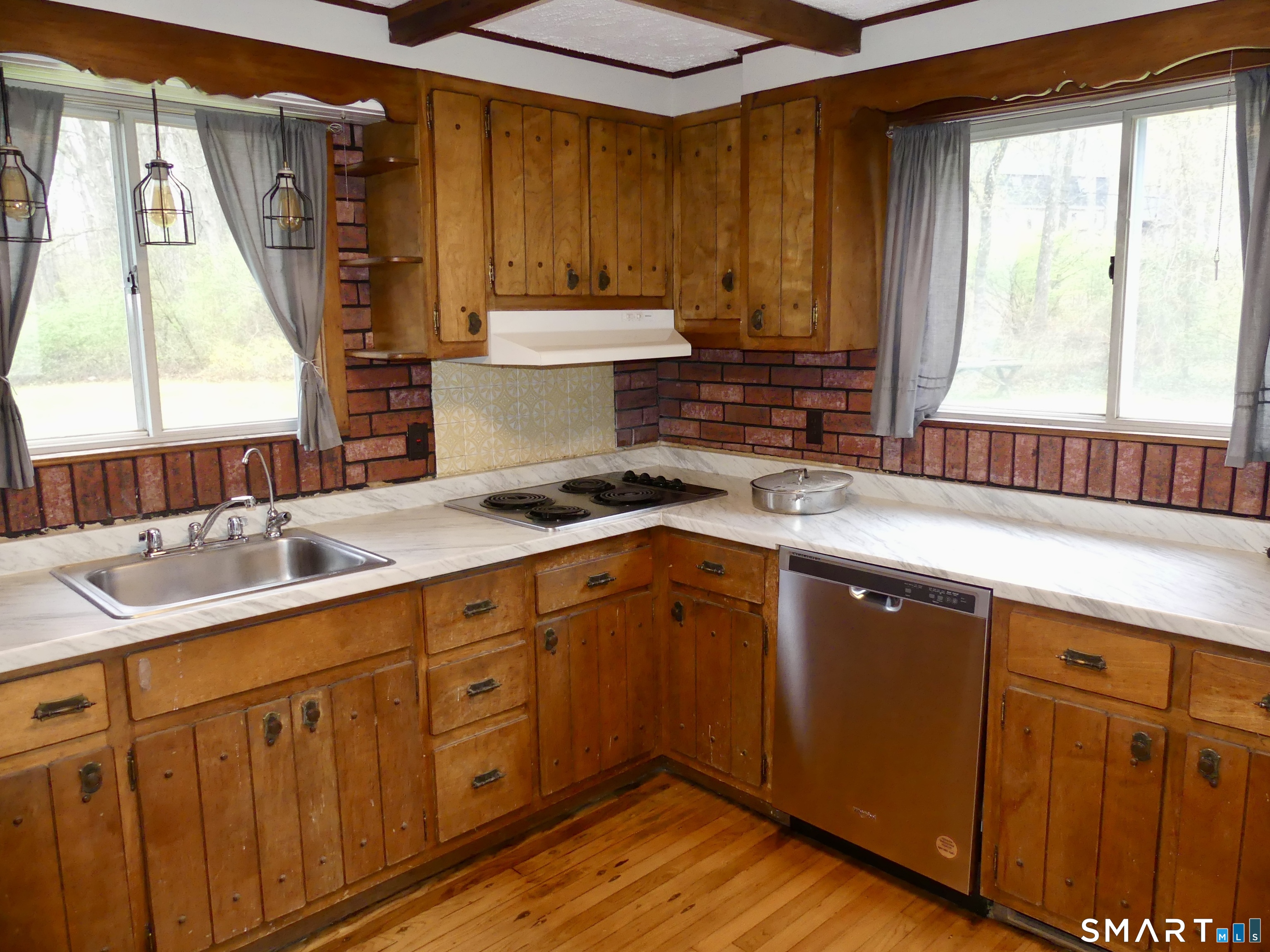 21 Winthrop Road Chester, CT 06412 - Photo 6 of 18