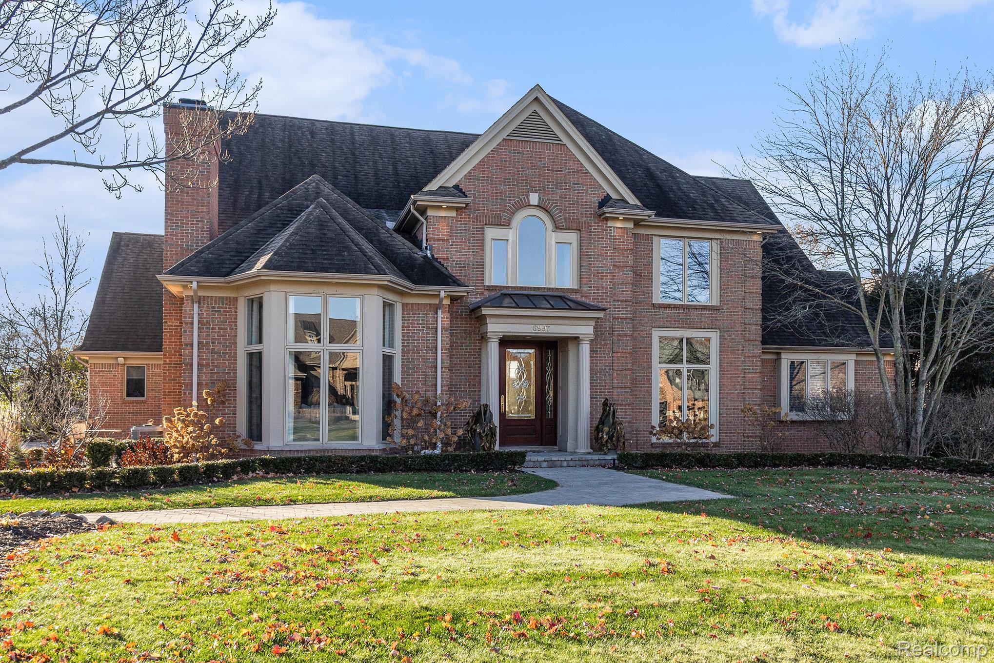6997 Oakhurst Ridge Road Clarkston, MI 48348 - Photo 55 of 66 img_1539_963.jpg