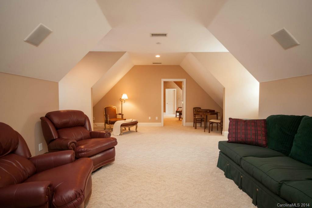 17304 Jetton Road, Unit 486 Cornelius, NC 28031 - Photo 14 of 24 Gallery Image 14