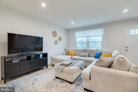 $450,000 | 30045 Moorings Reach, Lewes, DE 19958