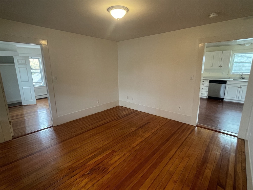 664 Humphrey Street, Unit 3 Swampscott, MA 01907 - Photo 8 of 20