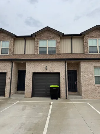 $1,225 | 295 Smithson Lane, Unit C, Clarksville, TN 37040