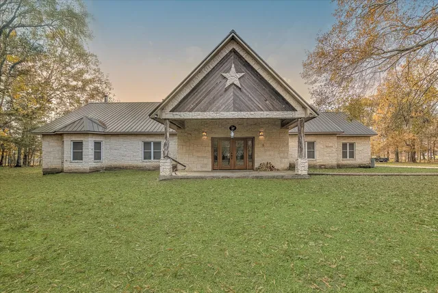 $1,200,000 | 20205 Highway 146, Liberty, TX 77575