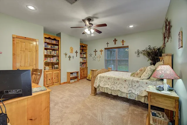 $1,200,000 | 20205 Highway 146, Liberty, TX 77575