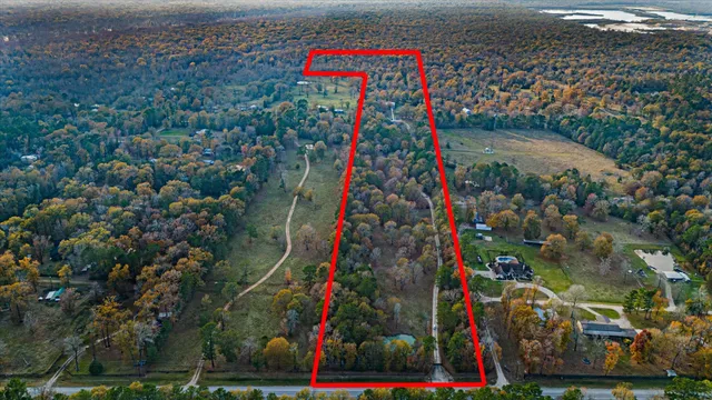 $1,200,000 | 20205 Highway 146, Liberty, TX 77575