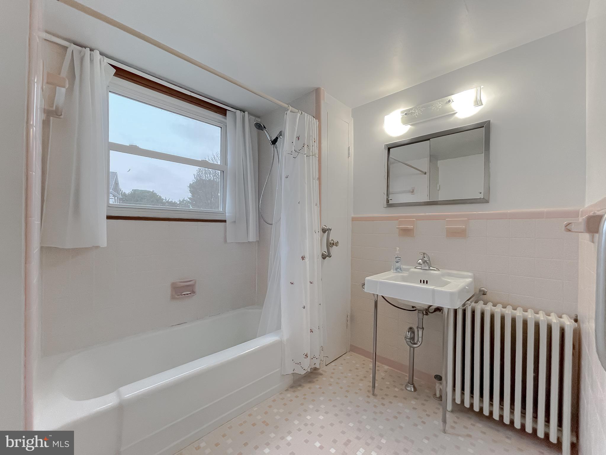 21225 Whites Neck Road Bushwood, MD 20618 - Photo 34 of 71 Bathroom