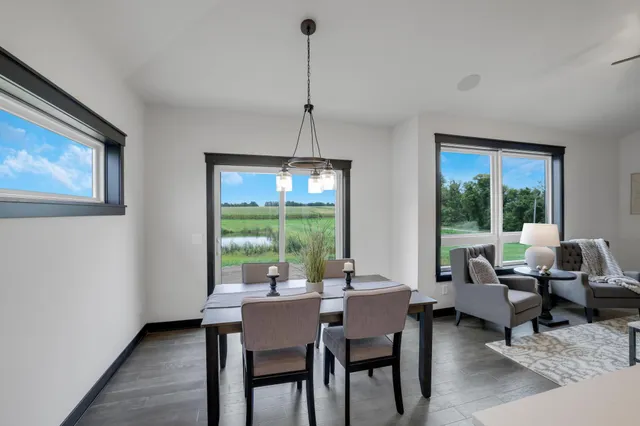 $604,900 | 490 Sea Wing Boulevard, Prescott, WI 54021