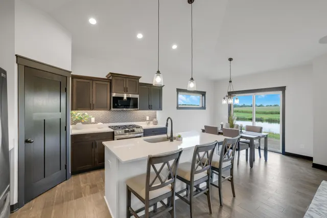 $604,900 | 490 Sea Wing Boulevard, Prescott, WI 54021