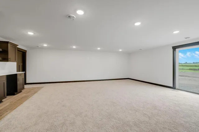 $604,900 | 490 Sea Wing Boulevard, Prescott, WI 54021