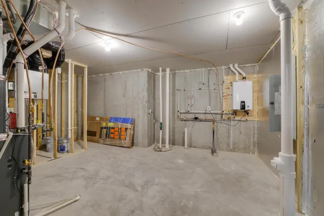 $604,900 | 490 Sea Wing Boulevard, Prescott, WI 54021