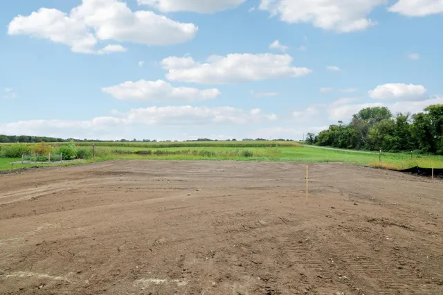 $604,900 | 490 Sea Wing Boulevard, Prescott, WI 54021