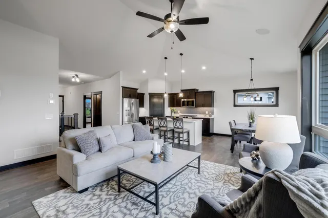 $604,900 | 490 Sea Wing Boulevard, Prescott, WI 54021