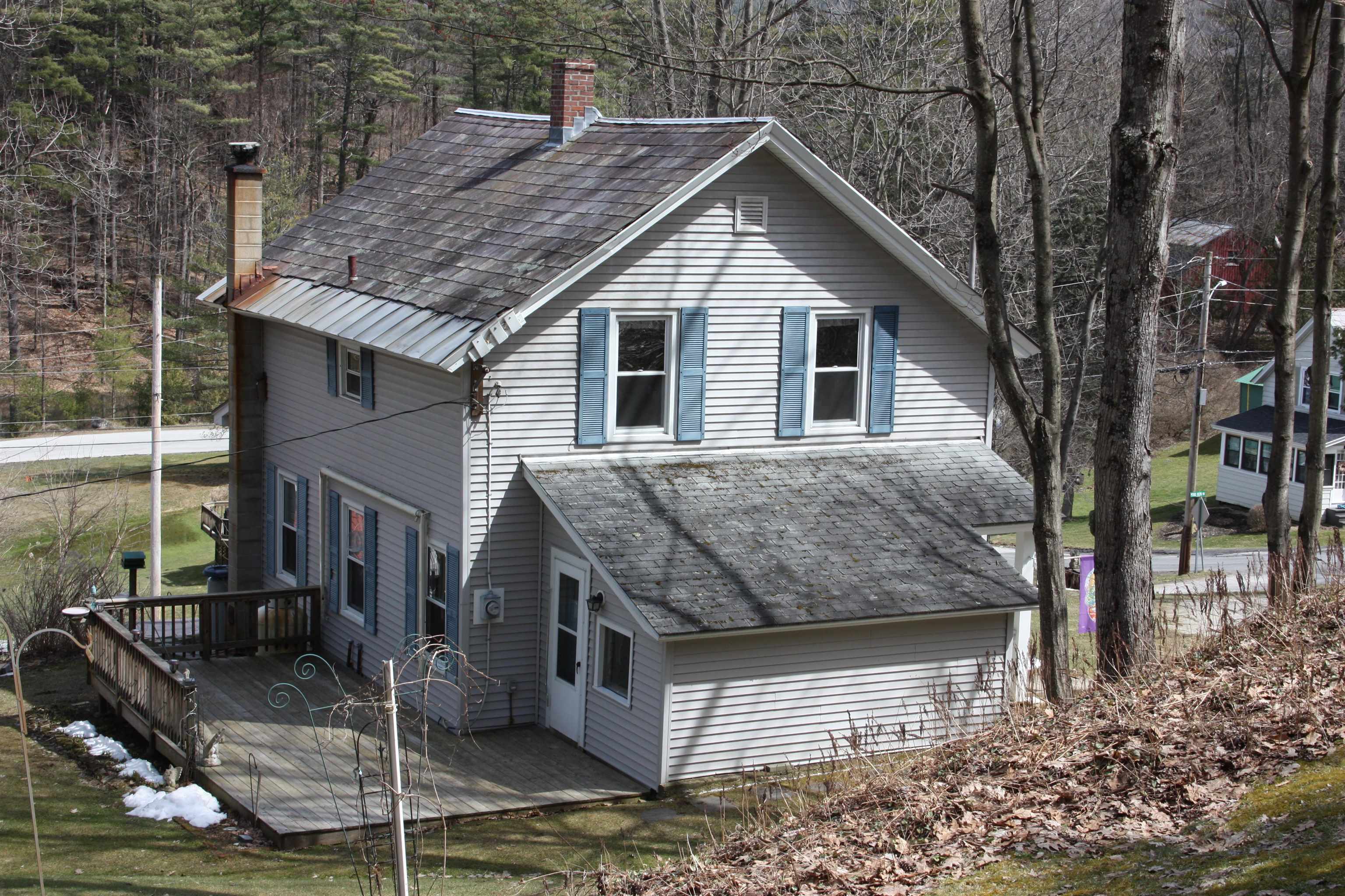51 Beaver Pond Road Proctor, VT 05765 - Photo 8 of 37