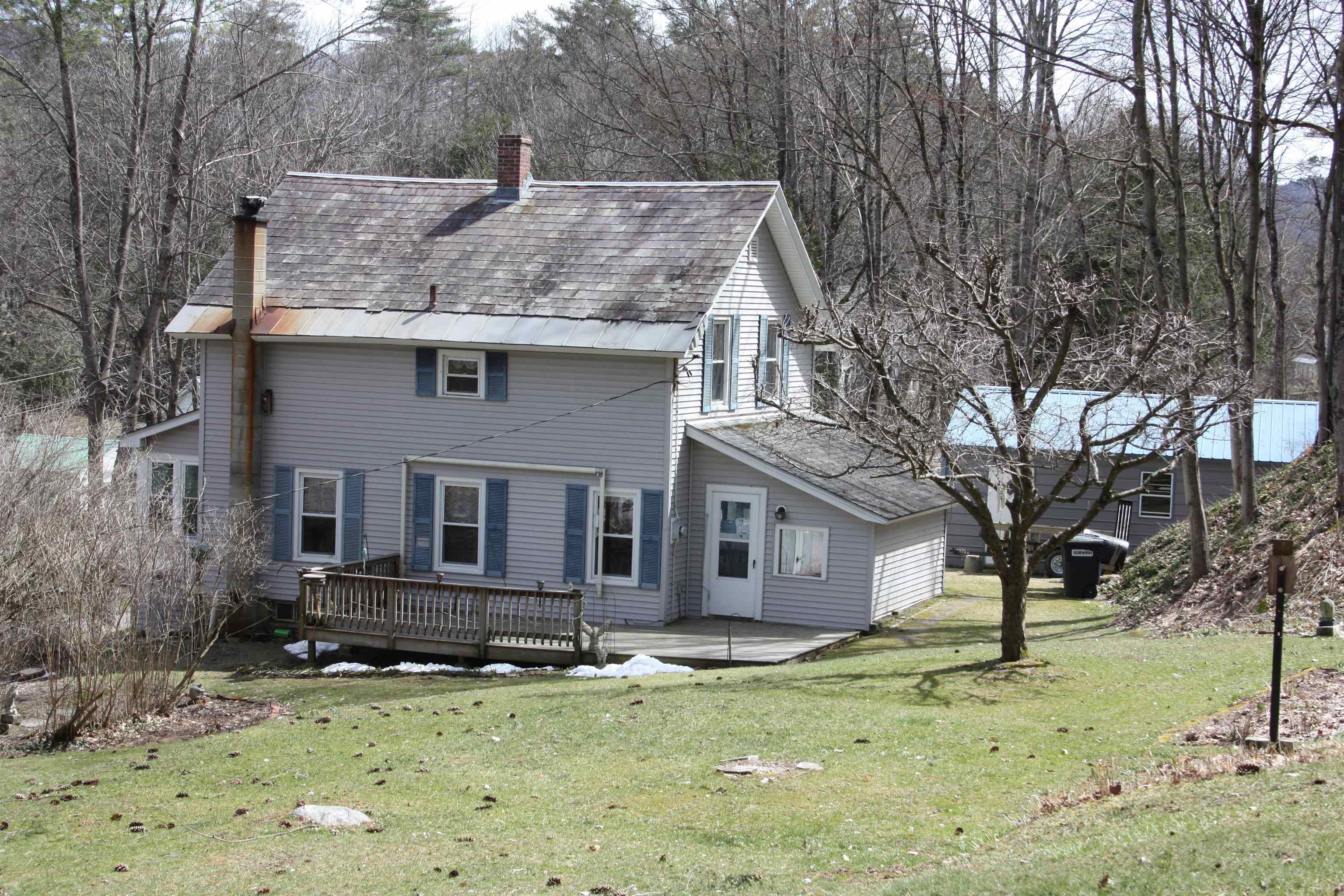 51 Beaver Pond Road Proctor, VT 05765 - Photo 9 of 37
