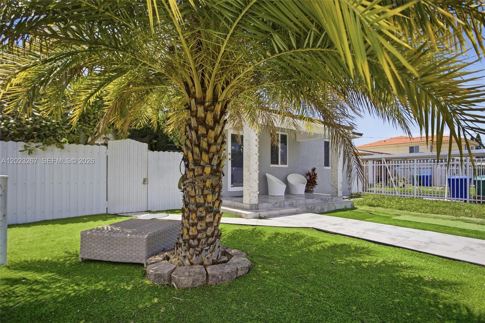 301 Southwest 36th Avenue Miami, FL 33135 - Photo 11 of 54