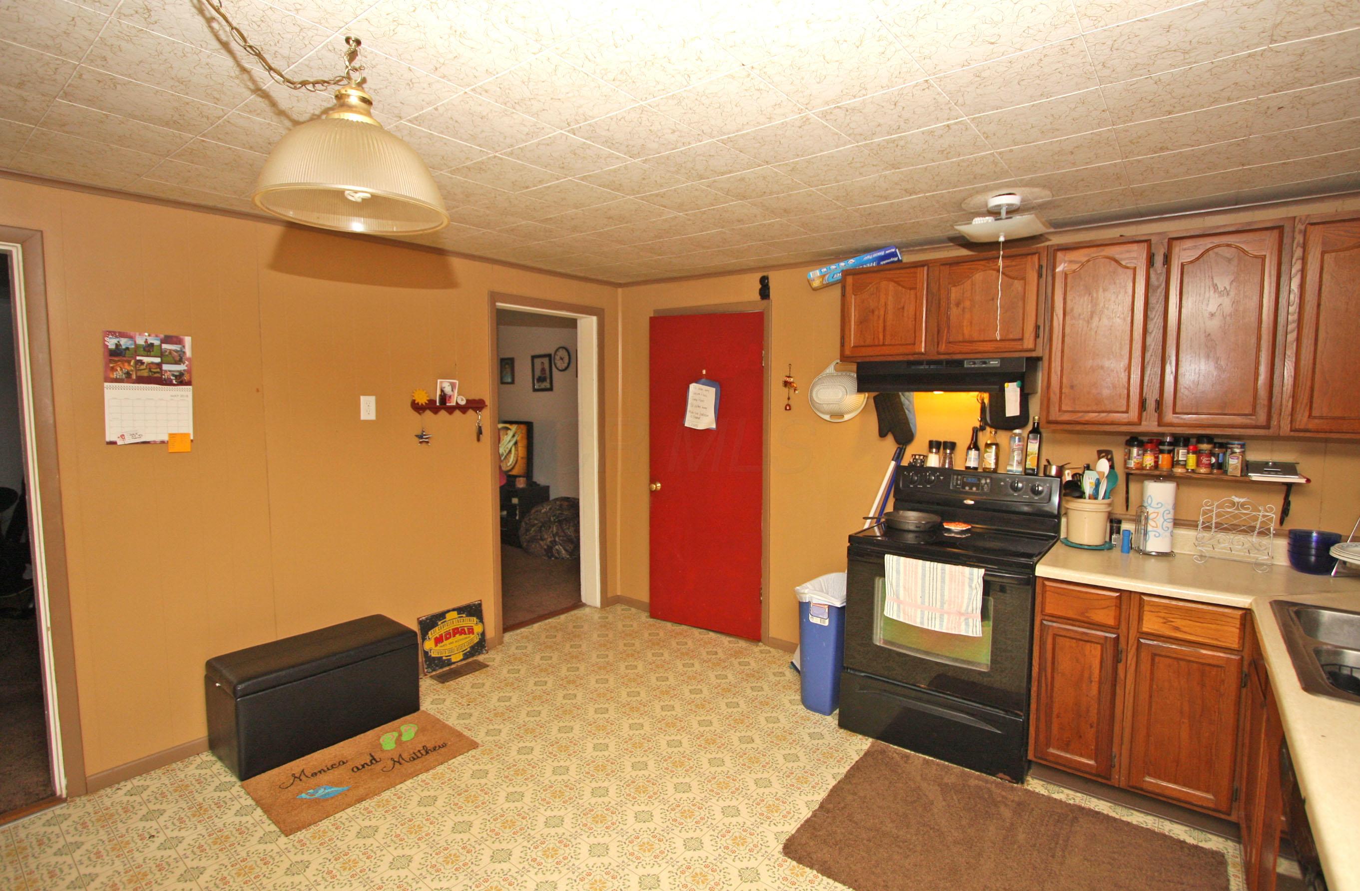 453 Wooster Road Mount Vernon, OH 43050 - Photo 13 of 25 Gallery Image 13