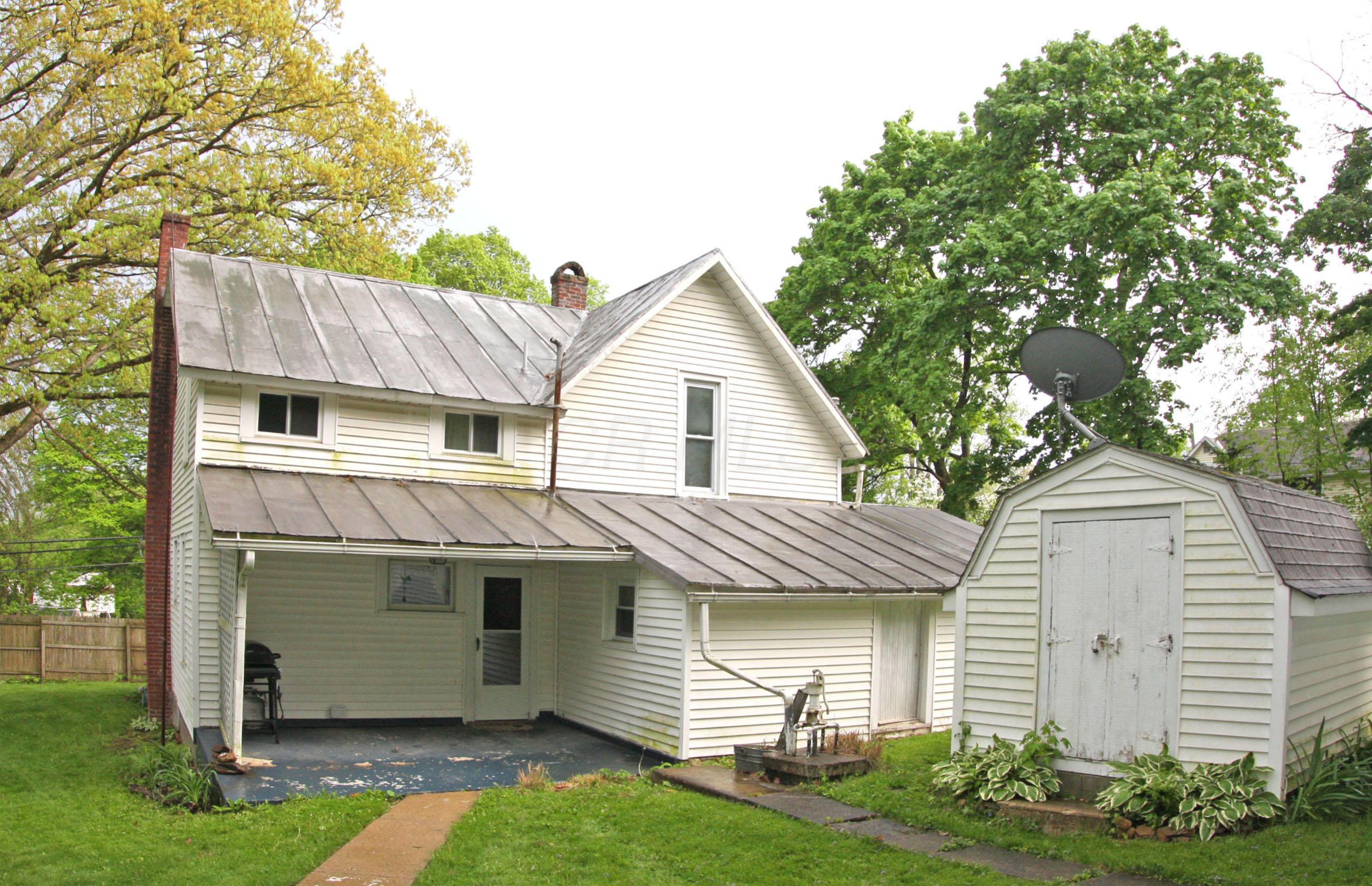 453 Wooster Road Mount Vernon, OH 43050 - Photo 3 of 25 Gallery Image 3
