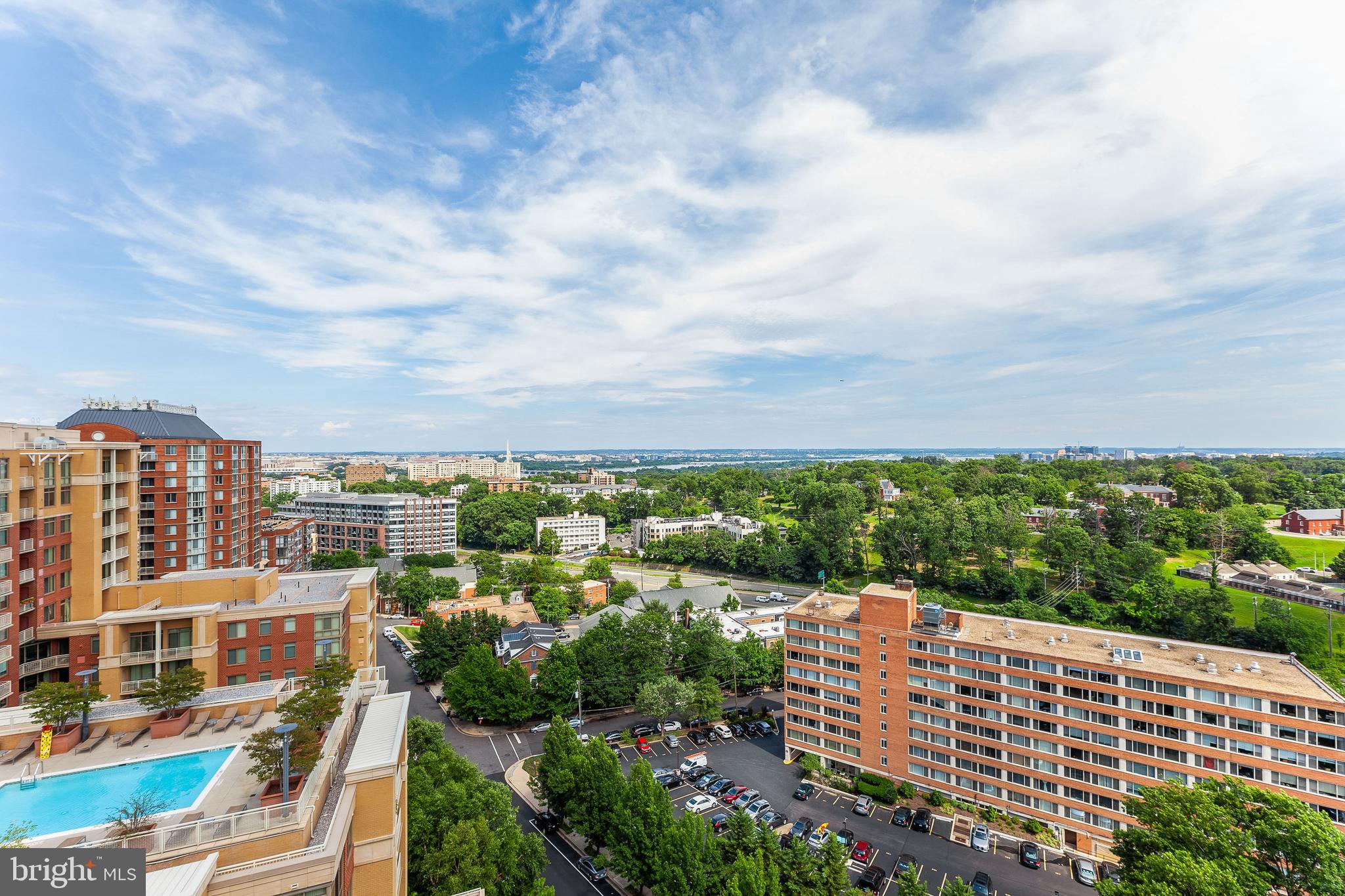 1301 North Courthouse Road, Unit 1802 Arlington, VA 22201 - Photo 2 of 42 Washington Monument Views