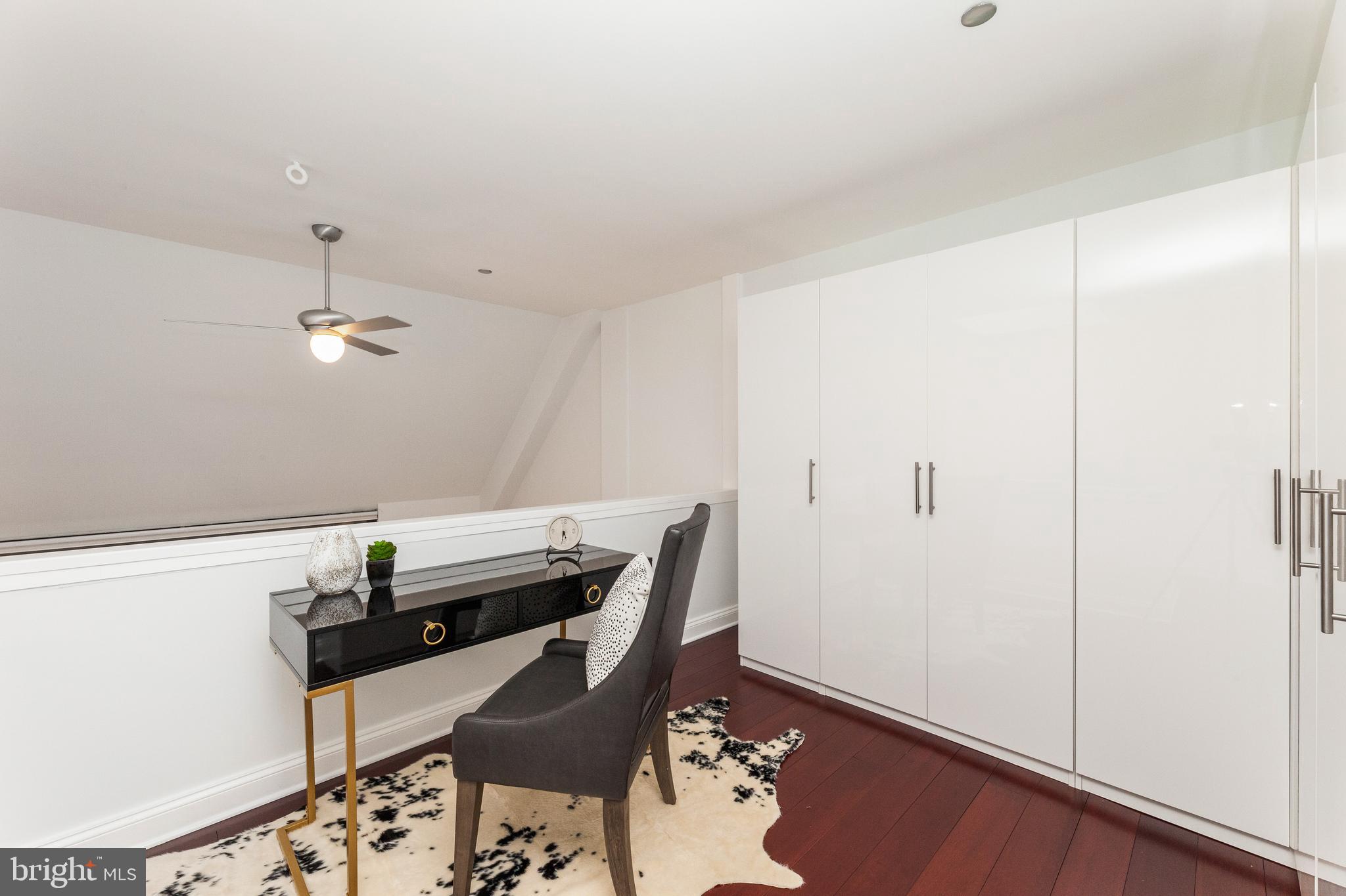 1301 North Courthouse Road, Unit 1802 Arlington, VA 22201 - Photo 21 of 42 Guest space or home office