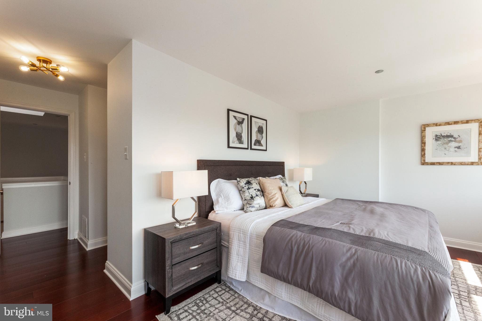 1301 North Courthouse Road, Unit 1802 Arlington, VA 22201 - Photo 25 of 42 Large bedroom