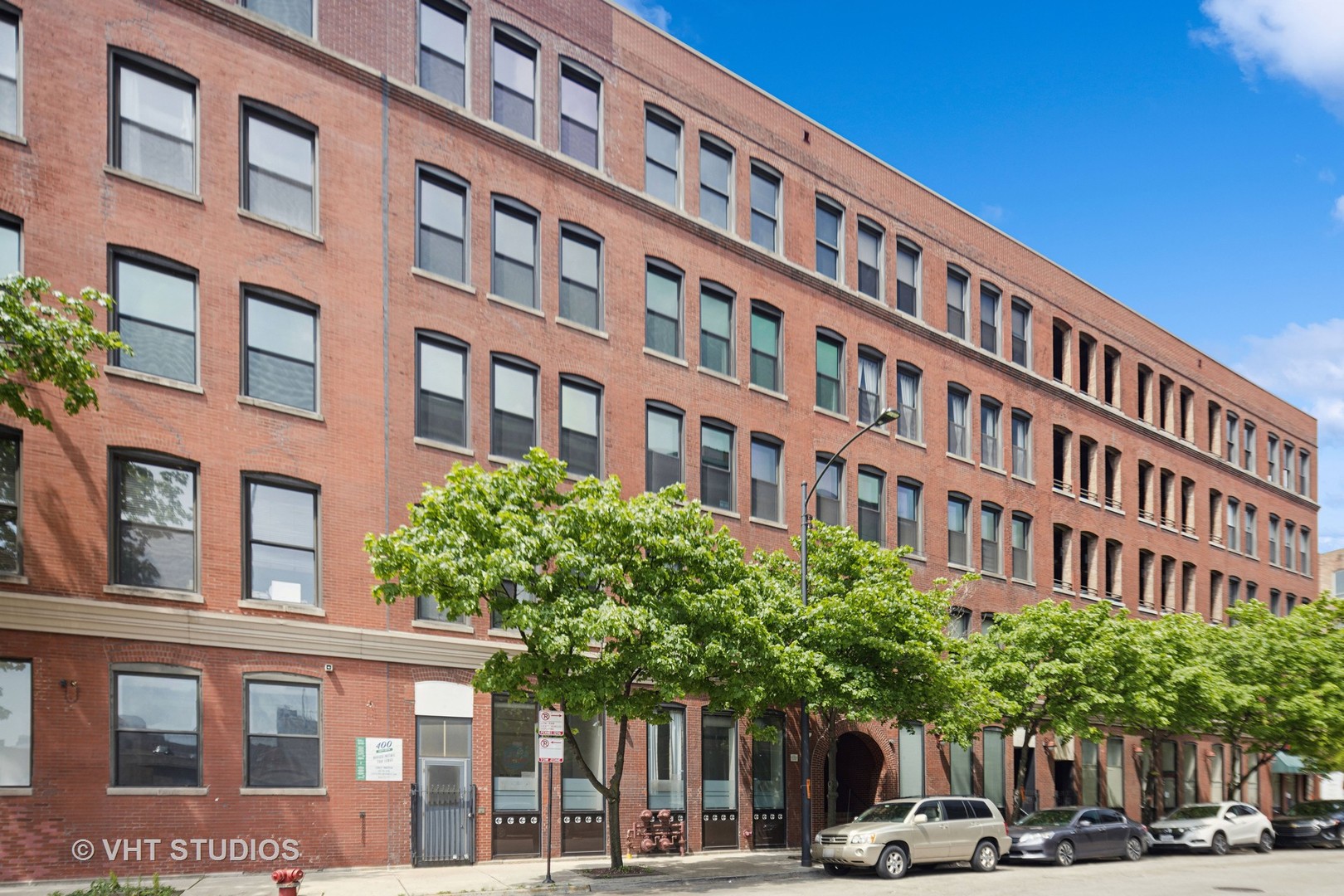 400 South Green Street, Unit 556 Chicago, IL 60607 - Photo 1 of 27