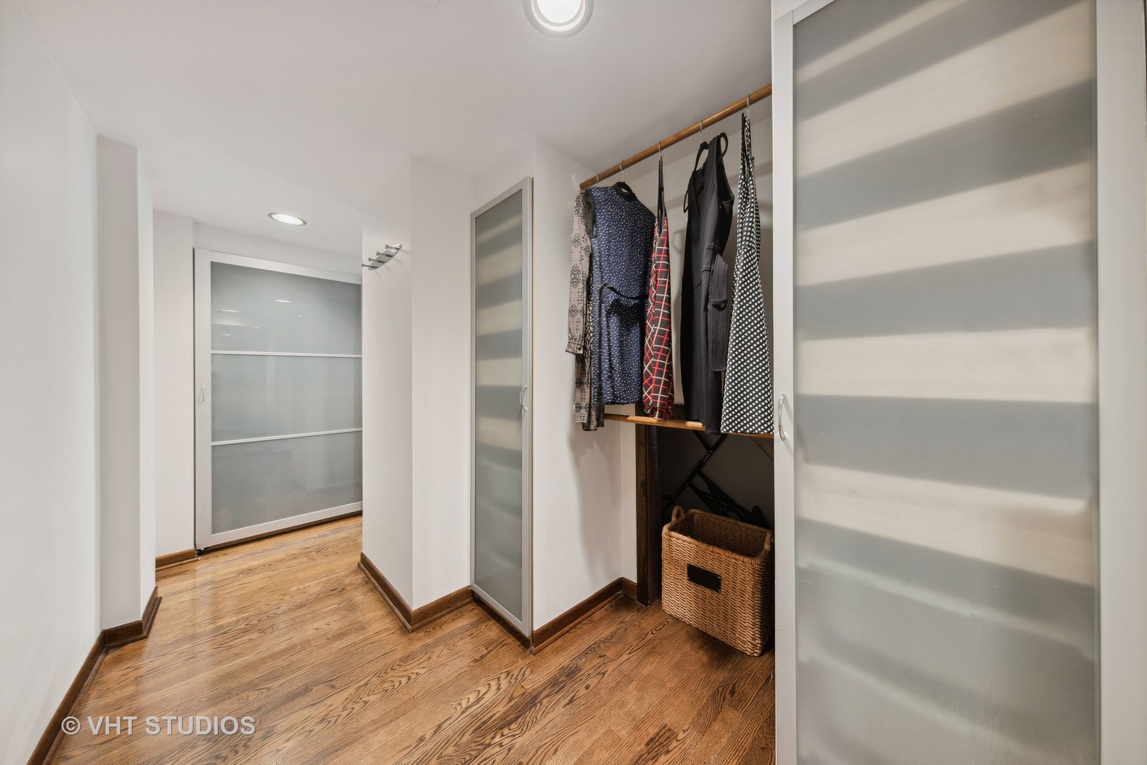 400 South Green Street, Unit 556 Chicago, IL 60607 - Photo 13 of 27