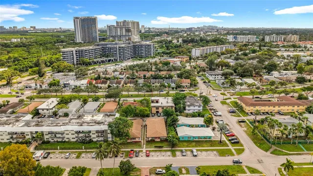 $1,650 | 2335 Northeast 172nd Street, Unit 4, North Miami Beach, FL 33160