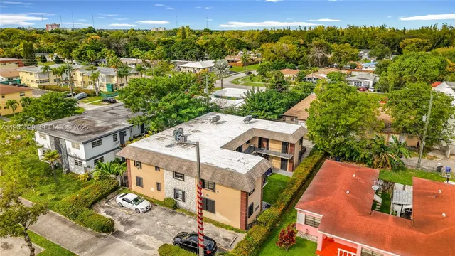 $1,650 | 2335 Northeast 172nd Street, Unit 4, North Miami Beach, FL 33160