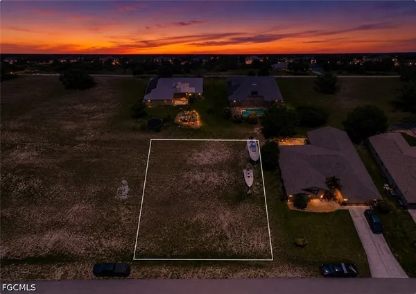 $37,900 | 2544 Northwest 25th Avenue, Cape Coral, FL 33993
