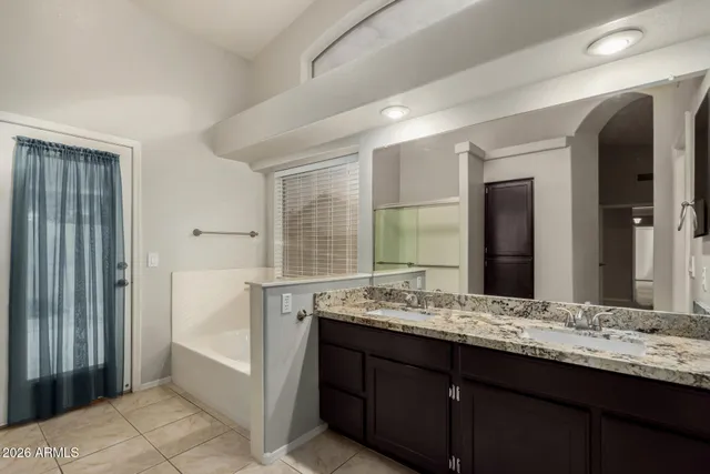 $2,450 | 3939 East Encinas Avenue, Gilbert, AZ 85234