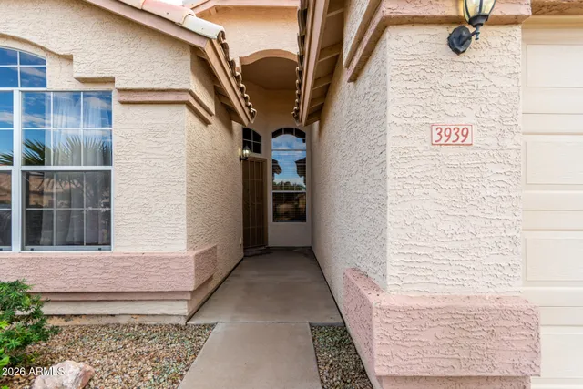 $2,450 | 3939 East Encinas Avenue, Gilbert, AZ 85234
