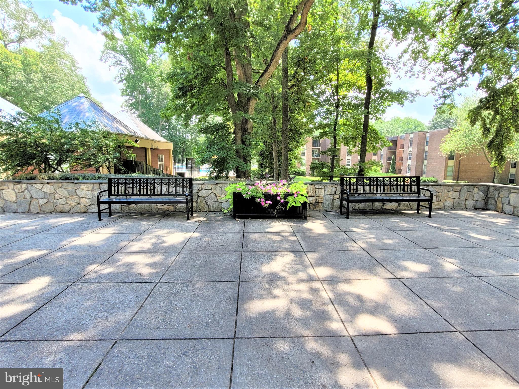 3350 Woodburn Road, Unit T2 Annandale, VA 22003 - Photo 42 of 57 Community Scenery