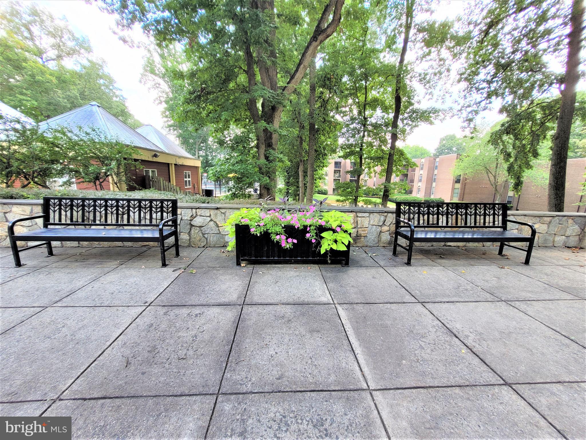 3350 Woodburn Road, Unit T2 Annandale, VA 22003 - Photo 43 of 57 Community Scenery