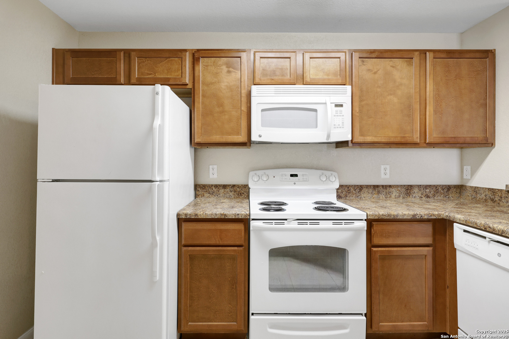 7323 Snowden Road, Unit 3305 San Antonio, TX 78240 - Photo 14 of 29