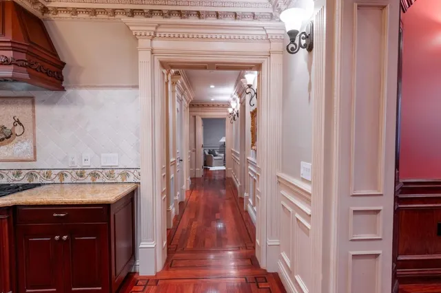 $2,580,000 | 222 6th Avenue, Unit 302, San Mateo, CA 94401