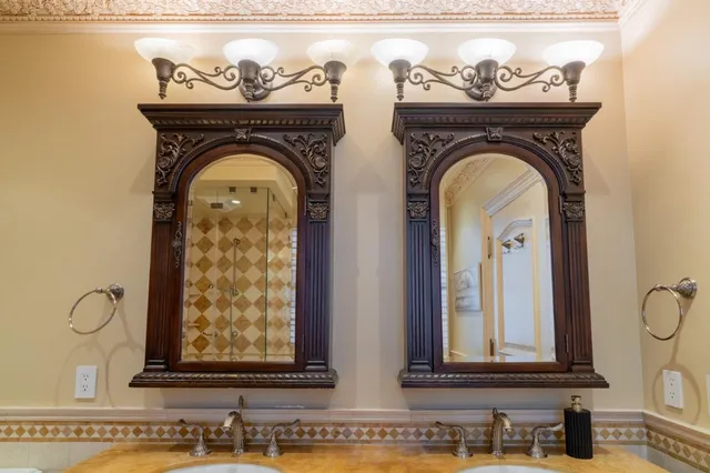 $2,580,000 | 222 6th Avenue, Unit 302, San Mateo, CA 94401