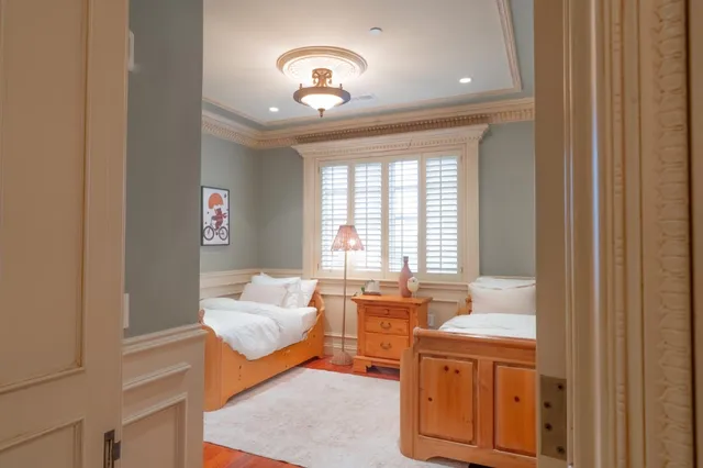 $2,580,000 | 222 6th Avenue, Unit 302, San Mateo, CA 94401